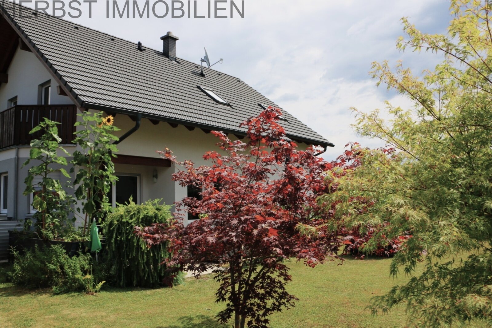 Haus mit Garten - Erdwärme Heizung Haus mit Garten - Erdwärme Heizung
