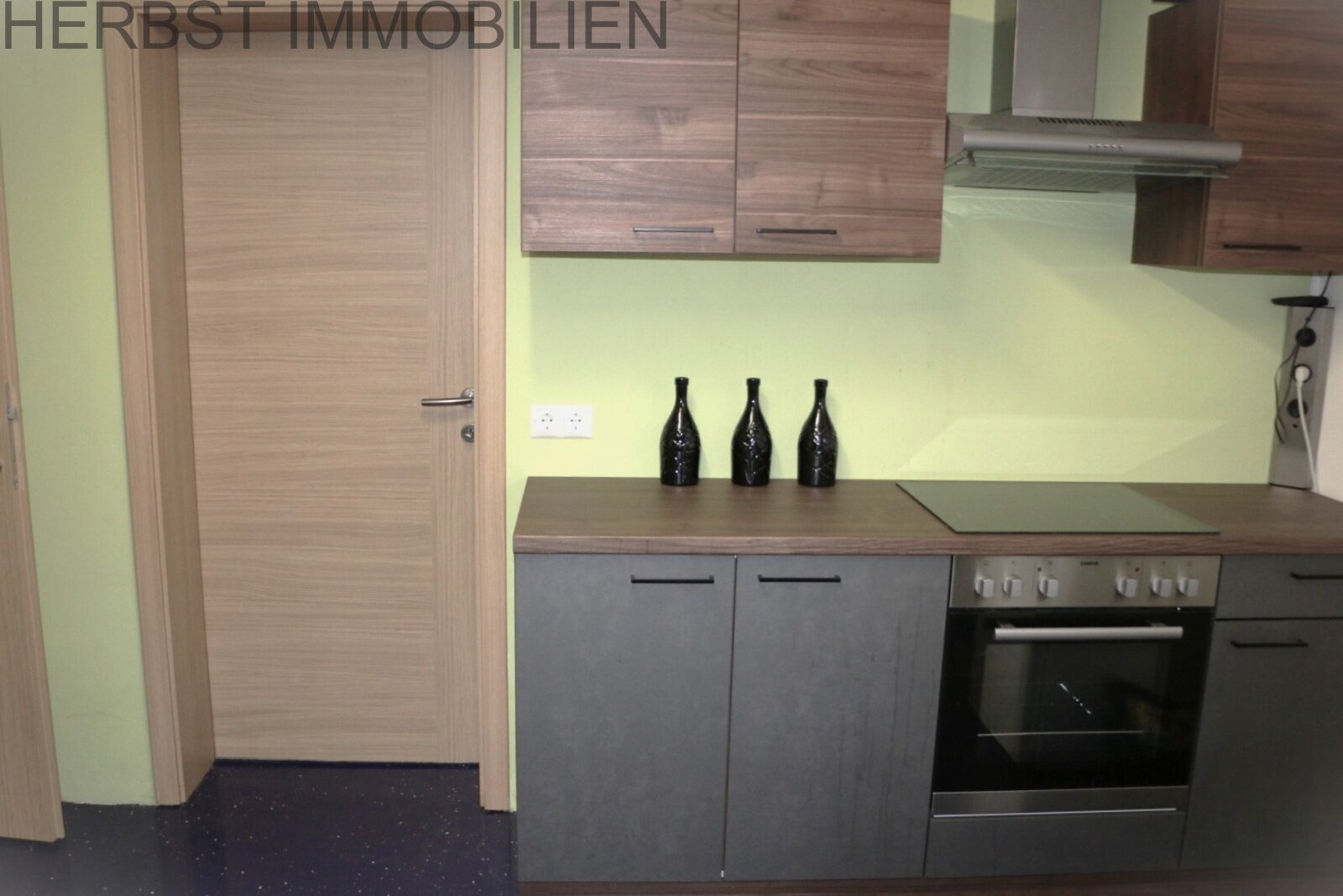 Keller 3 - Einbauküche inkl. Geräte Keller 3 - Einbauküche inkl. Geräte