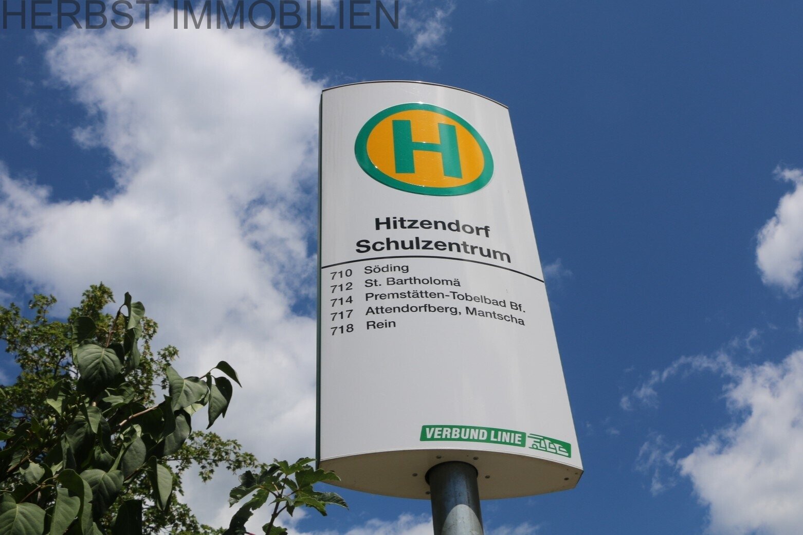 Bushaltestelle -wenige Minuten entfernt Bushaltestelle -wenige Minuten entfernt